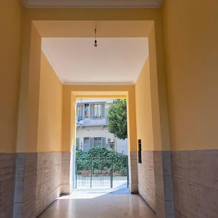 Iconic House Navigli - Bilocale Moderno Ed Elegante Milano
